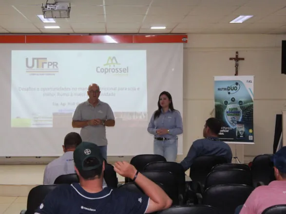 Coprossel e ICL realizam evento com foco em nutrição e fisiologia de plantas
