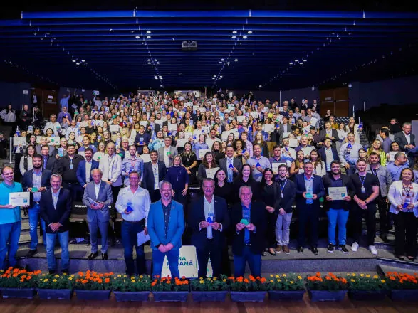 Estado premia 185 entidades e municípios com o Selo Clima Paraná; cooperativas estão entre os contemplados