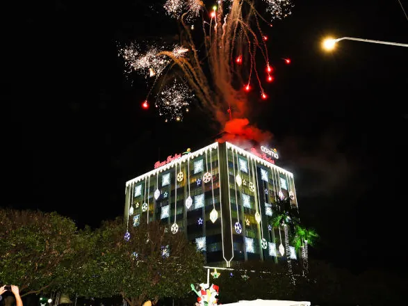 Natal de Luzes da Coamo ilumina a sede da cooperativa