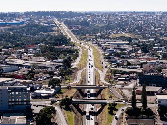 População paranaense ficará concentrada em grandes centros urbanos até 2050, diz Ipardes