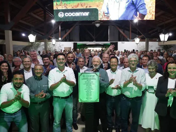 Na Cocamar, governador, secretários e lideranças ressaltam o novo empreendimento industrial da cooperativa