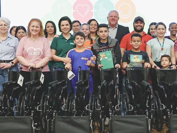 Unimed Londrina seleciona instituições que receberão cadeiras de rodas na Campanha Eu Ajudo na Lata 2025