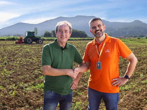 Cresol marca presença no Show Rural 2025