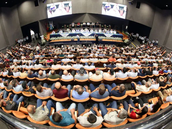 Coamo tem receita global de R$ 28,82 bilhões e sobra liquida de R$ 2,028 bilhões 