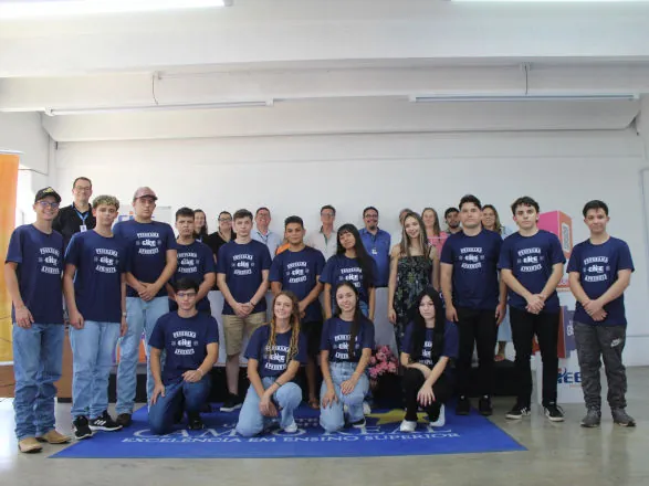 Coprossel, CIEE e Sescoop/PR promovem a primeira turma presencial do Programa de Aprendizagem Profissional