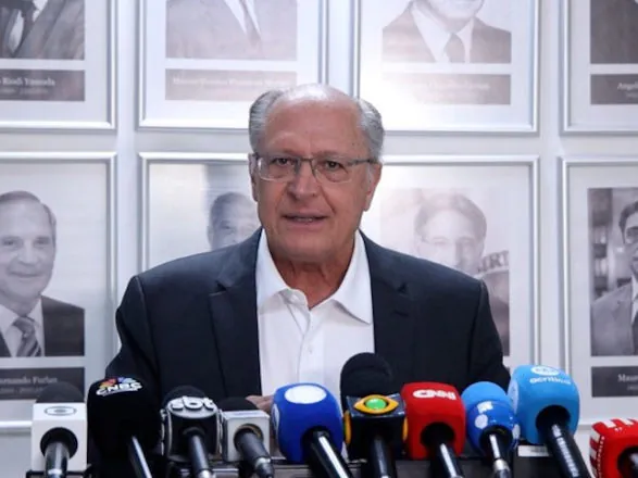 Alckmin anuncia R$ 3 bilhões para segunda fase do programa de modernização do parque fabril
