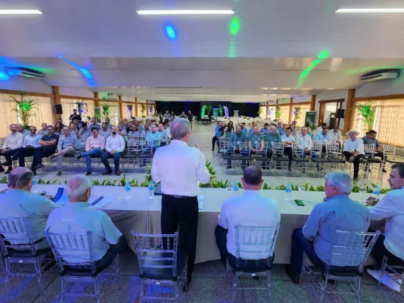 Pré-assembleia do Sistema Ocepar reúne 104 lideranças do Norte e Noroeste em Mandaguari