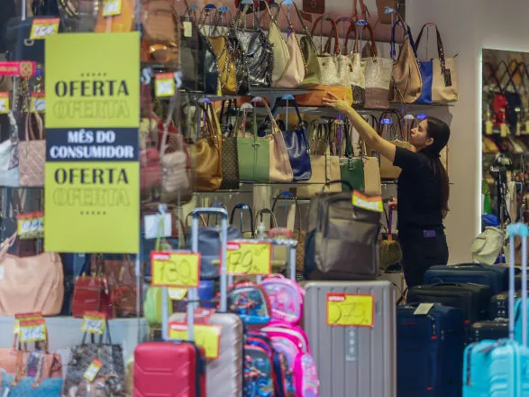 Com alta de 4,3%, comércio do Paraná tem o maior crescimento da região Sul em janeiro