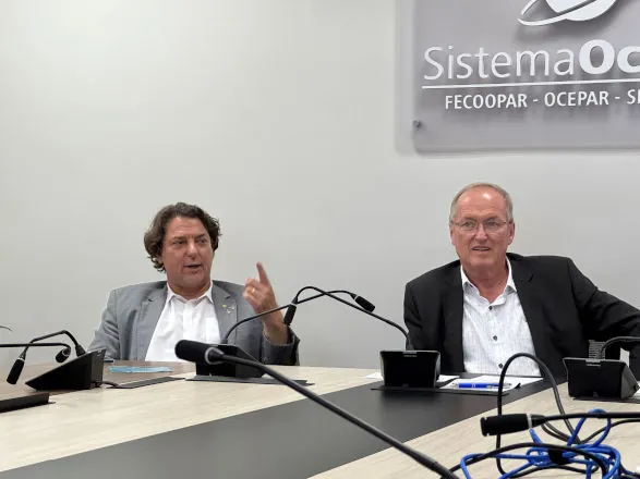 Sistema Ocepar recebe visita do deputado Anibelli Neto