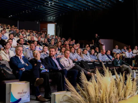 Moatrigo 2025 atrai mais de 400 participantes para discutir setor moageiro