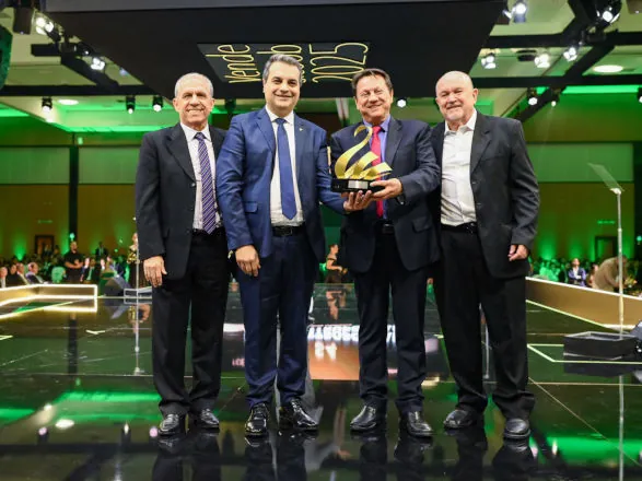 Sicoob Metropolitano conquista 3 troféus no Vende Sicoob 2025
