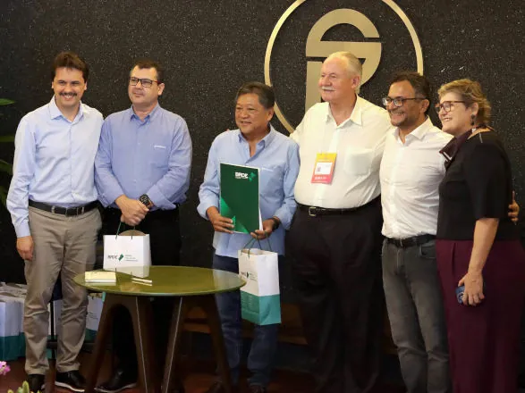 BRDE libera R$ 77,5 milhões em novos contratos de financiamento na ExpoLondrina