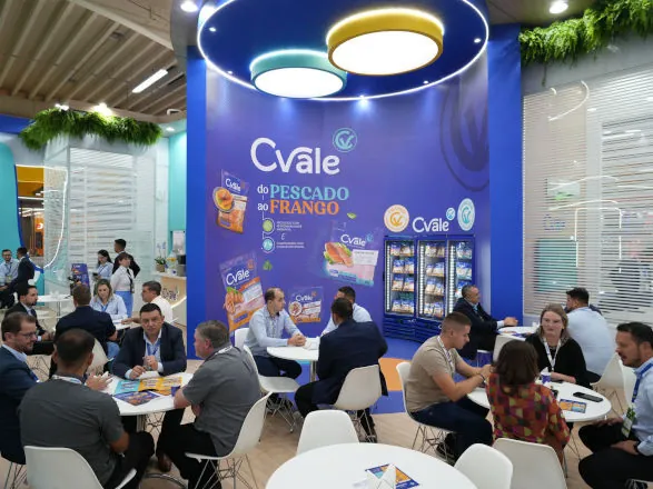 C.Vale mostra produtos na ExpoApras 2025