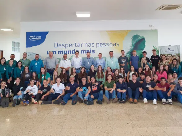 Programa Cooperjúnior prepara nova geração de cooperados da C.Vale