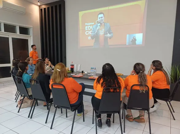 Cresol realiza encontro para dar início aos Projetos Educacionais 2025 