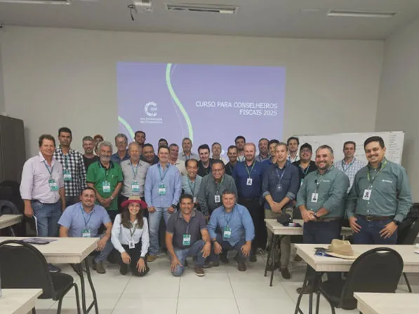 Curso capacita 155 conselheiros fiscais em abril; mais duas formações serão realizadas em maio