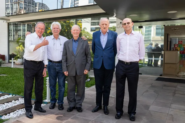 Perdemos um dos maiores líderes cooperativistas do Brasil e do Paraná