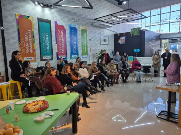 Sicoob Meridional realiza série de encontros sobre empreendedorismo feminino na regional RS