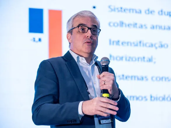 Cadeia da soja tem desafios em momento de transição da geopolítica global