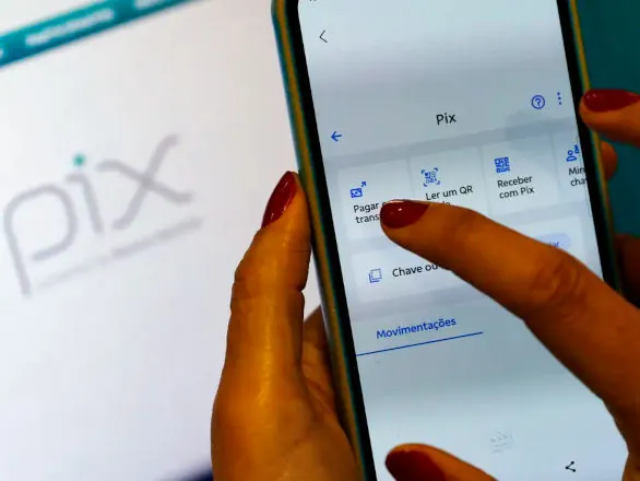 Número de pessoas que acessam banco online cresce 22 milhões em 2 anos
