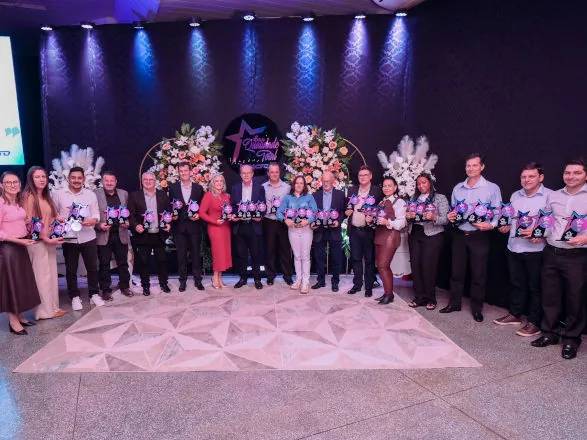 C.Vale vence Prêmio Impacto em 58 categorias