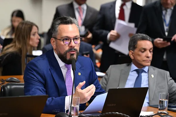 Internet e telefonia em área rural deverão ser isentas de taxas, aprova CAE