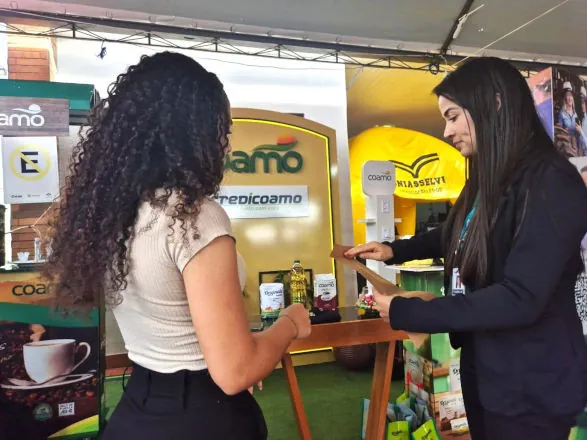 Credicoamo presente no 3º Feirão do Primeiro Emprego e Estágio