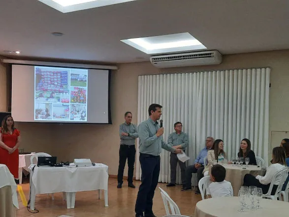 Palestra sobre sustentabilidade reúne famílias da Credicoamo