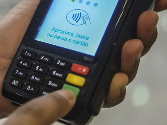 PIB varia 0,4% no segundo trimestre, com alta nos Serviços e Consumo das Famílias