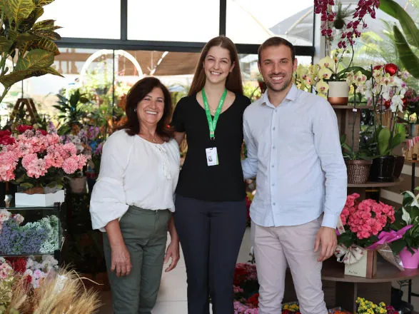 Empreendedores do ramo de flores se aperfeiçoam e apostam em crescimento, com apoio do Sicredi
