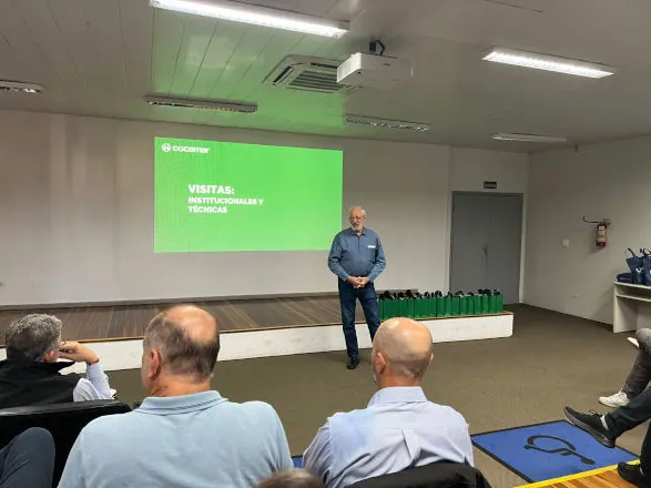 Cocamar recebe a visita de dirigentes da UAA, uma das cooperativas mais antigas da Argentina 