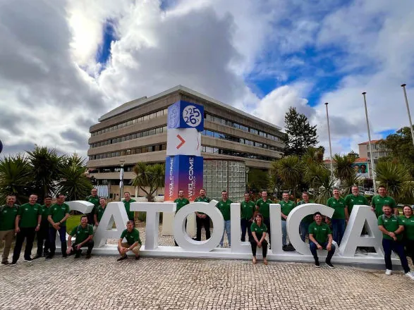 Colaboradores e conselheiros da Sicredi Soma participam de formação em Portugal