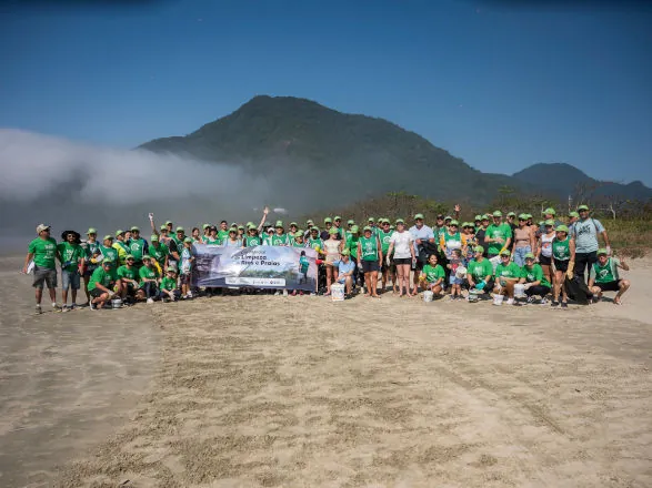 Ação de limpeza em Peruíbe mobiliza voluntários e recolhe mais de 250 kg de resíduos