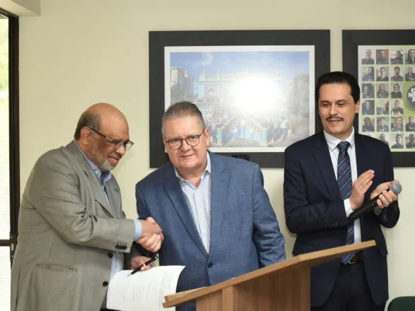 Renê Garcia Junior toma posse na presidência do BRDE