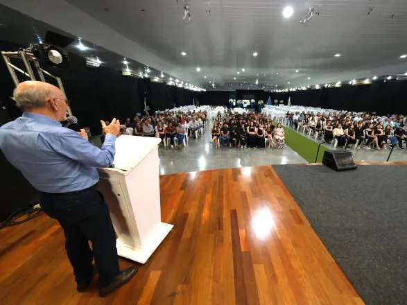Filhos de associados concluem Cooperjúnior