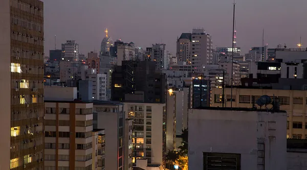 Inflação recua para 0,09% em outubro influenciada pela queda na energia elétrica