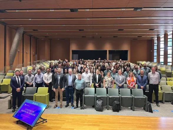 Fórum Jurídico, Saúde e Segurança do Trabalho e Recursos Humanos é realizado com 120 participantes, em Maringá
