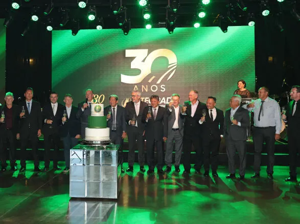 Integrada celebra 30 anos com jantar comemorativo e homenagens aos fundadores