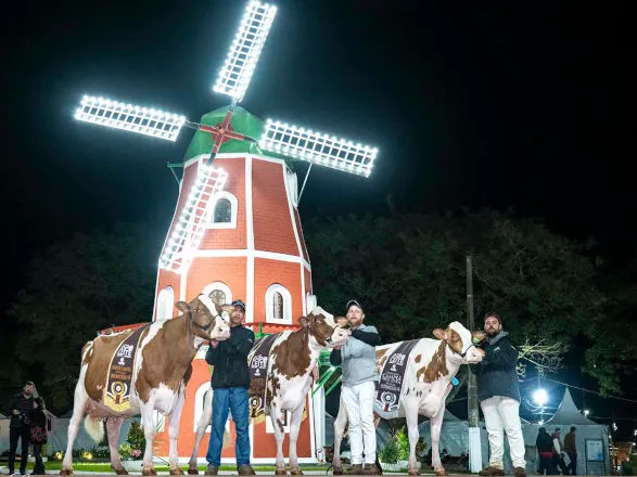 Cooperativa Capal realiza Expoleite 2026 nos dias 2 a 4 de julho