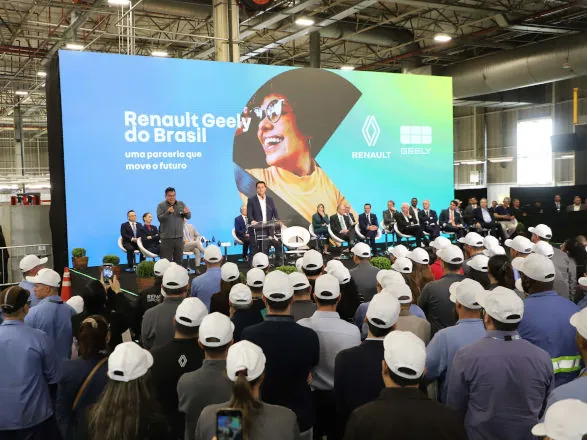 Paraná Competitivo quebra recorde e atrai R$ 15 bilhões em investimentos em 2025