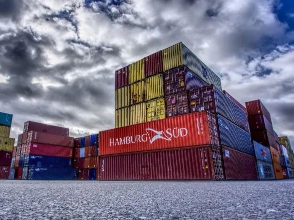 Brasil registra superávit de US$ 2,1 bi na 3° semana de dezembro de 2025