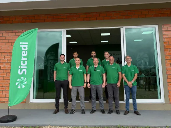 Sicredi Integração PR/SC marca presença no 21º Dia de Campo e reforça compromisso o agronegócio regional