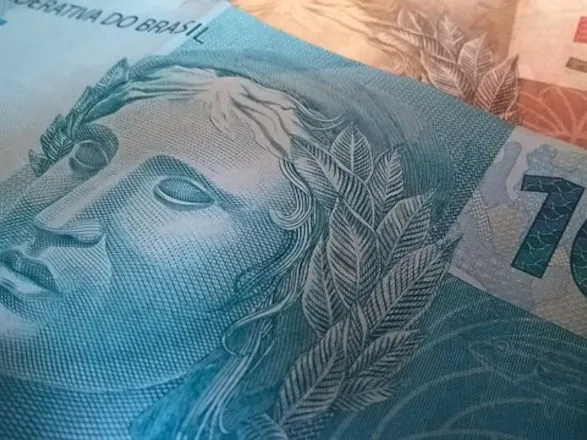 Fazenda eleva projeção de inflação para 2026 com alta do petróleo