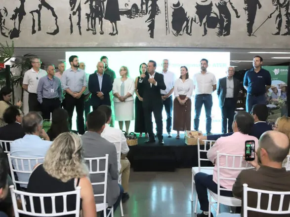 Lançada Rede Paranaense de Assistência Técnica e Extensão Rural 