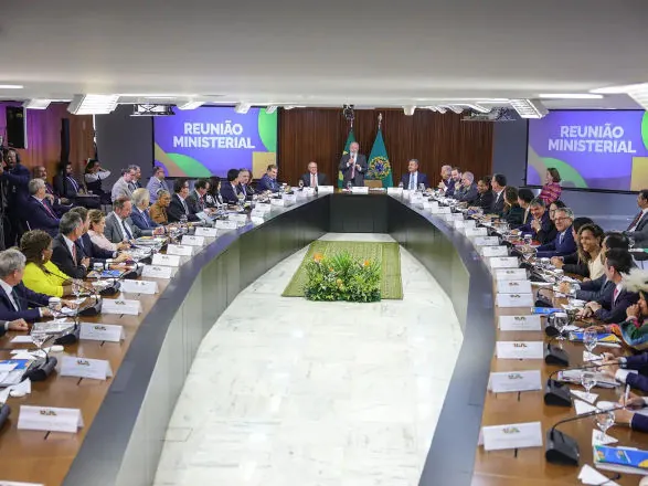 Boletim traz informações sobre mudanças nos ministérios