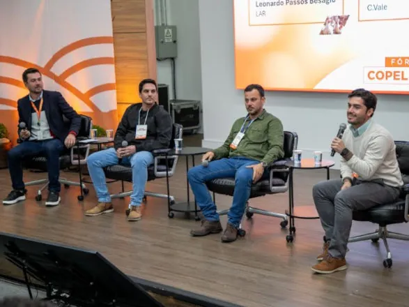 C.Vale presente no 1º Fórum Copel Agro