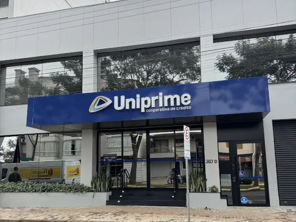 Uniprime reinaugura agência em Chapecó (SC) 