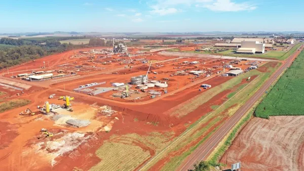 Com 12 indústrias, Coamo agrega valor à produção dos seus cooperados