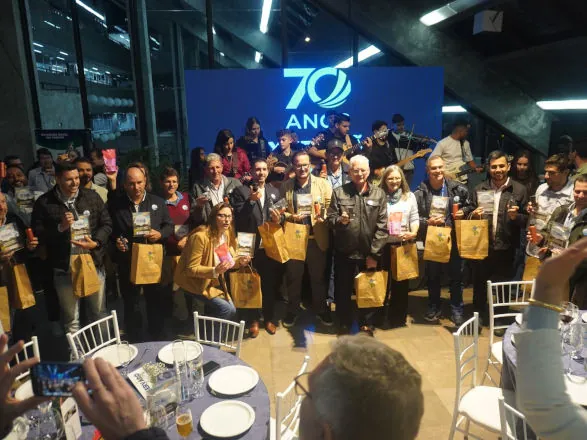 Celebração dos 70 Anos da Extensão Rural no Paraná reúne lideranças em Curitiba