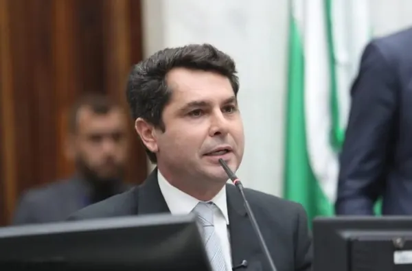 Em entrevista, presidente da Assembleia Legislativa do Paraná defende o cooperativismo